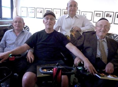robert-with-weiss-brothers